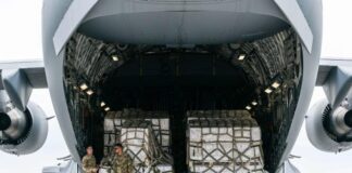 Faced with the shortage, 31 tons of powdered milk land in the United States