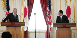 Joe Biden warns that the United States will militarily defend Taiwan in the event of an invasion by China