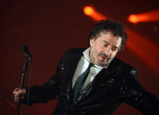 Arts: Rachid Taha celebrated by his friends at the Saint-Ouen flea market