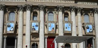 Ten new Catholic “saints”, including Charles de Foucault, proclaimed by Pope Francis