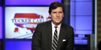 The “Tucker Carlson Tonight”, a sounding board for the racist “great replacement” theory