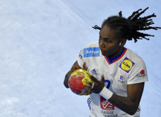 Méline Nocandy, the conductor of Metz Handball