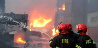 Bangladesh: At least 34 people killed in container warehouse fire