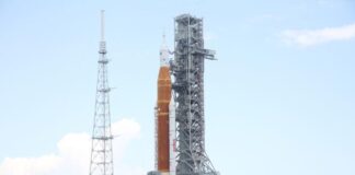 Exploration of the Moon: France joins the NASA program