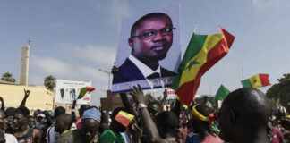 In Dakar, the opposition led by Ousmane Sonko denounces in the street the rejection of his list for the July legislative elections