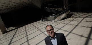 The Ministry of Culture and the Quai d’Orsay spare Jean-Luc Martinez despite his indictment