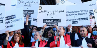 In Tunisia, the dismissal of two women judges for “contempt of morals” outrages feminists