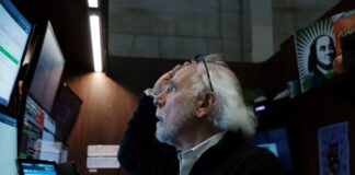 In the United States, inflation is accelerating, at its highest since 1981