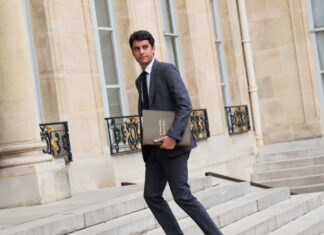 Gabriel Attal, widely qualified in the first round of the legislative elections in Hauts-de-Seine