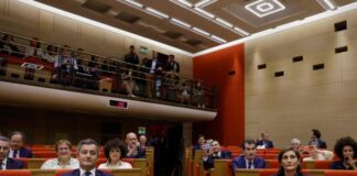 Incidents at the Stade de France: Darmanin puts the forms but does not vary on the substance