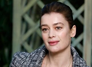 Aurélie Dupont resigns from her position as director of dance at the Paris Opera