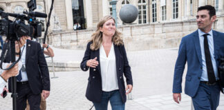 Yaël Braun-Pivet is no longer overseas minister