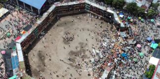 At least four dead and dozens injured in the collapse of bleachers in Colombia