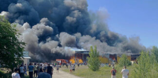 War in Ukraine: at least thirteen dead in a Russian strike on a shopping center in Kremenchuk, a “war crime” for the G7