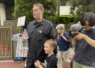 Paternity leave, a difficult right to assert in Japan