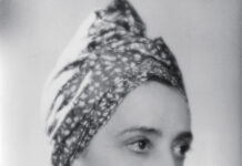 “Shocking. Memories of Elsa Schiaparelli, the incredible odyssey of a fashion priestess “Shocking. Memories of Elsa Schiaparelli, the incredible odyssey of a fashion priestess
