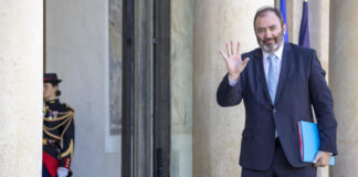 Covid-19: France returns to 200,000 daily contaminations