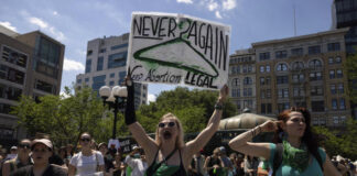 New York State wants to enshrine the rights to abortion and contraception in its Constitution