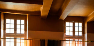 In Toulon, an immersion behind the scenes of the party