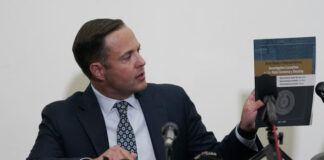 Uvalde killings: ‘Chaotic’ and ‘apathetic’ police response according to parliamentary inquiry report