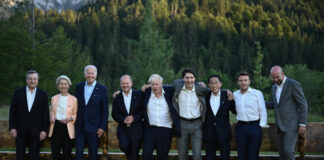 The leaders of the G7 in complete relaxation, this may be a detail for you…
