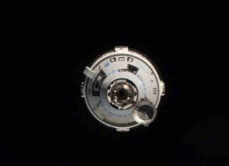 Boeing’s Starliner Now Has 5 Leaks While Parked Outside the ISS boeings-starliner-now-has-5-leaks-while-parked-outside-the-iss