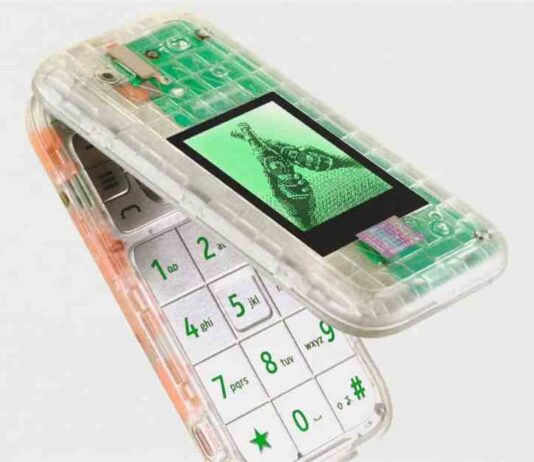 Gen Z is ditching smartphones for ‘dumbphones’ with minimal features to curb doomscrolling gen-z-is-ditching-smartphones-for-dumbphones-with-minimal-features-to-curb-doomscrolling