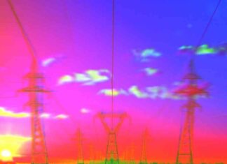 Bitcoin Mining Stabilizes Power Grids Strained by AI Data CentersBitcoin Mining Balances Power Grids Amid AI Data Center Demands news-15062024-053548