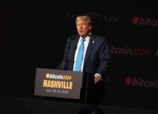 The Impact of a Democrat Win on U.S. Bitcoin Reserve: Trump’s Warning to Crypto Investors news-28072024-023918