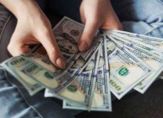 Aave Generates $6M Revenue Amid Crypto Market Downturn news-05082024-150701