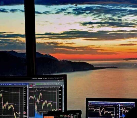 Bitcoin’s Future Brightens as Key Stablecoin Metric Hits 18-Month Low news-13082024-130104