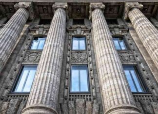 Institutions Embrace Crypto: Sygnum Survey Shows 57% Plan to Increase Allocations news-14112024-154409