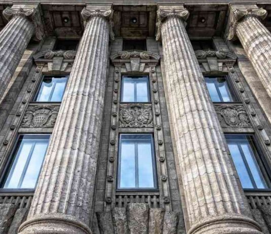 Institutions Embrace Crypto: Sygnum Survey Shows 57% Plan to Increase Allocations news-14112024-154409